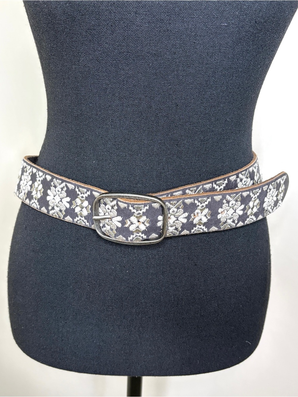 Lucky Brand Embroidered Floral Belt with Antiqued Buckle Small